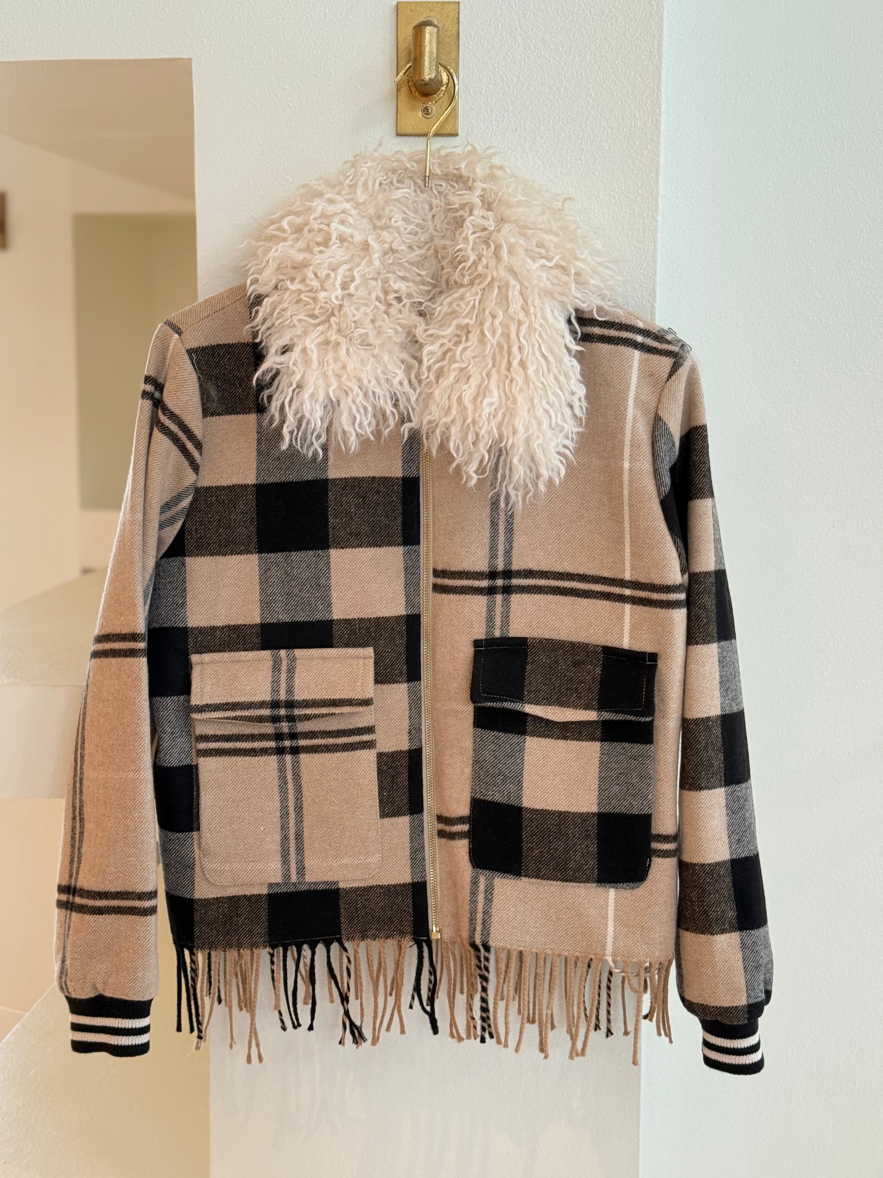 Vi32632 Plaid Fringe Jacket