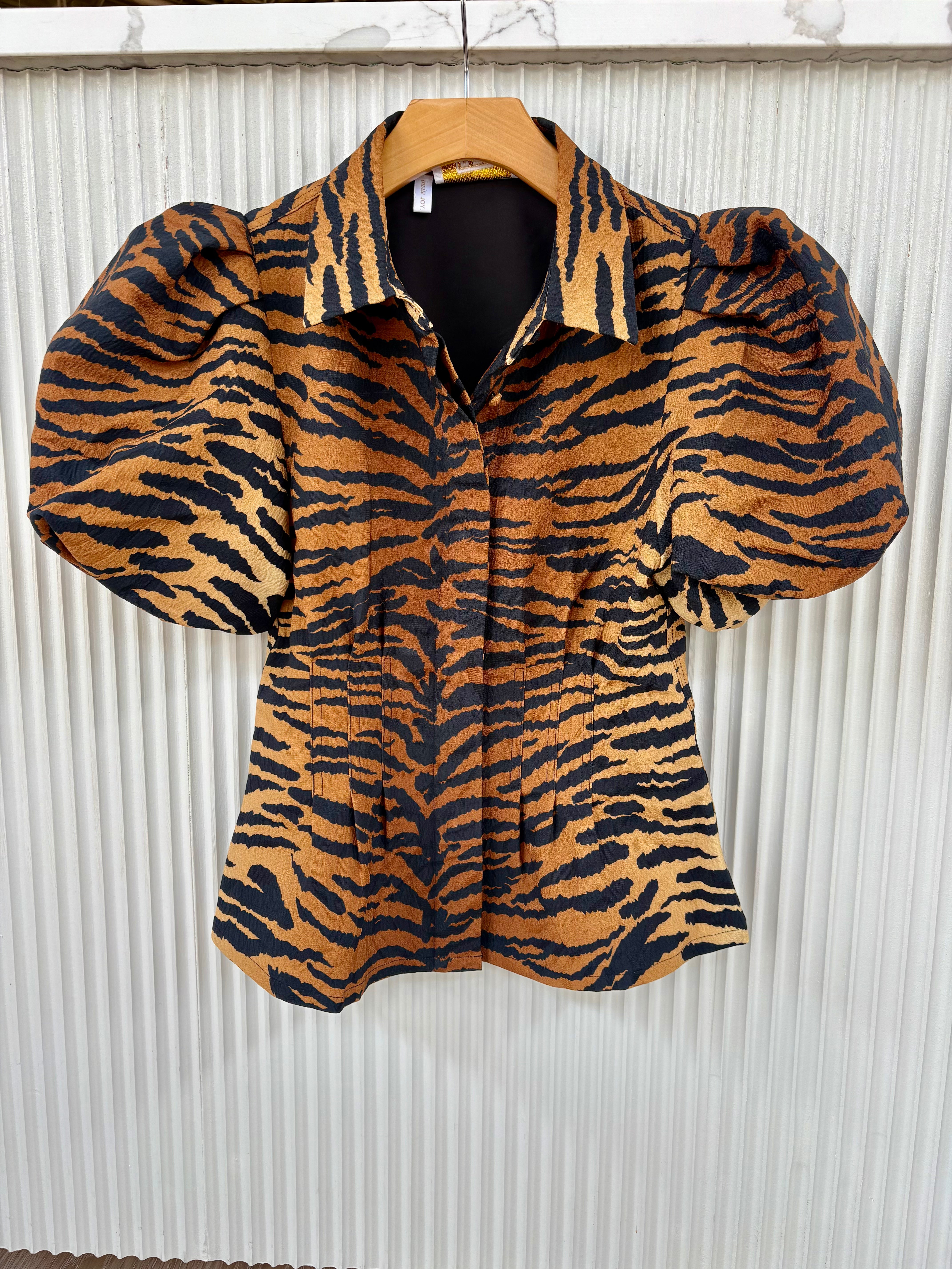 Em400 Tiger Top