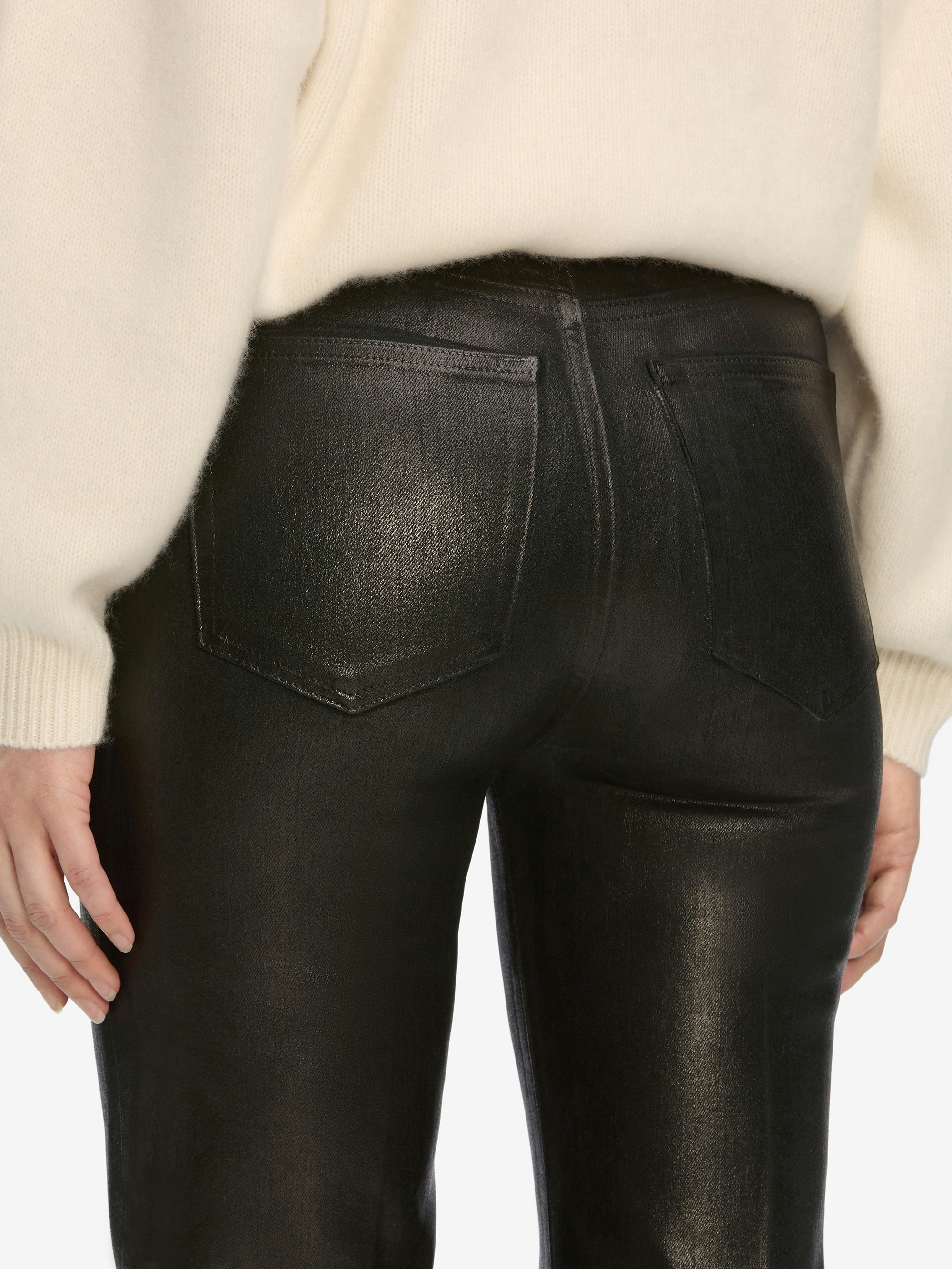 Fr489C Le Sleek Straight - Black Coated