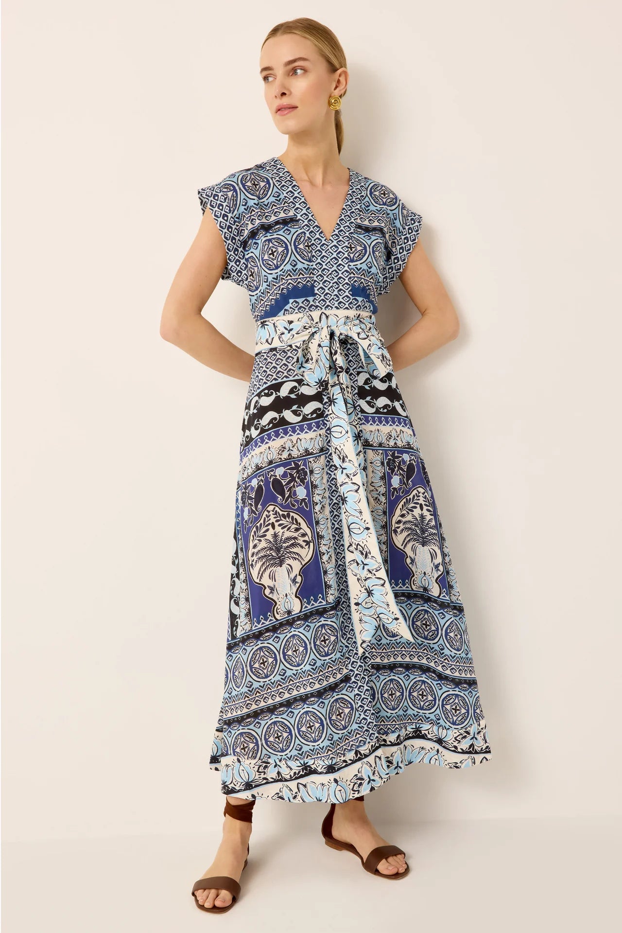 Ma2a18 Vista Vneck Midi Dress