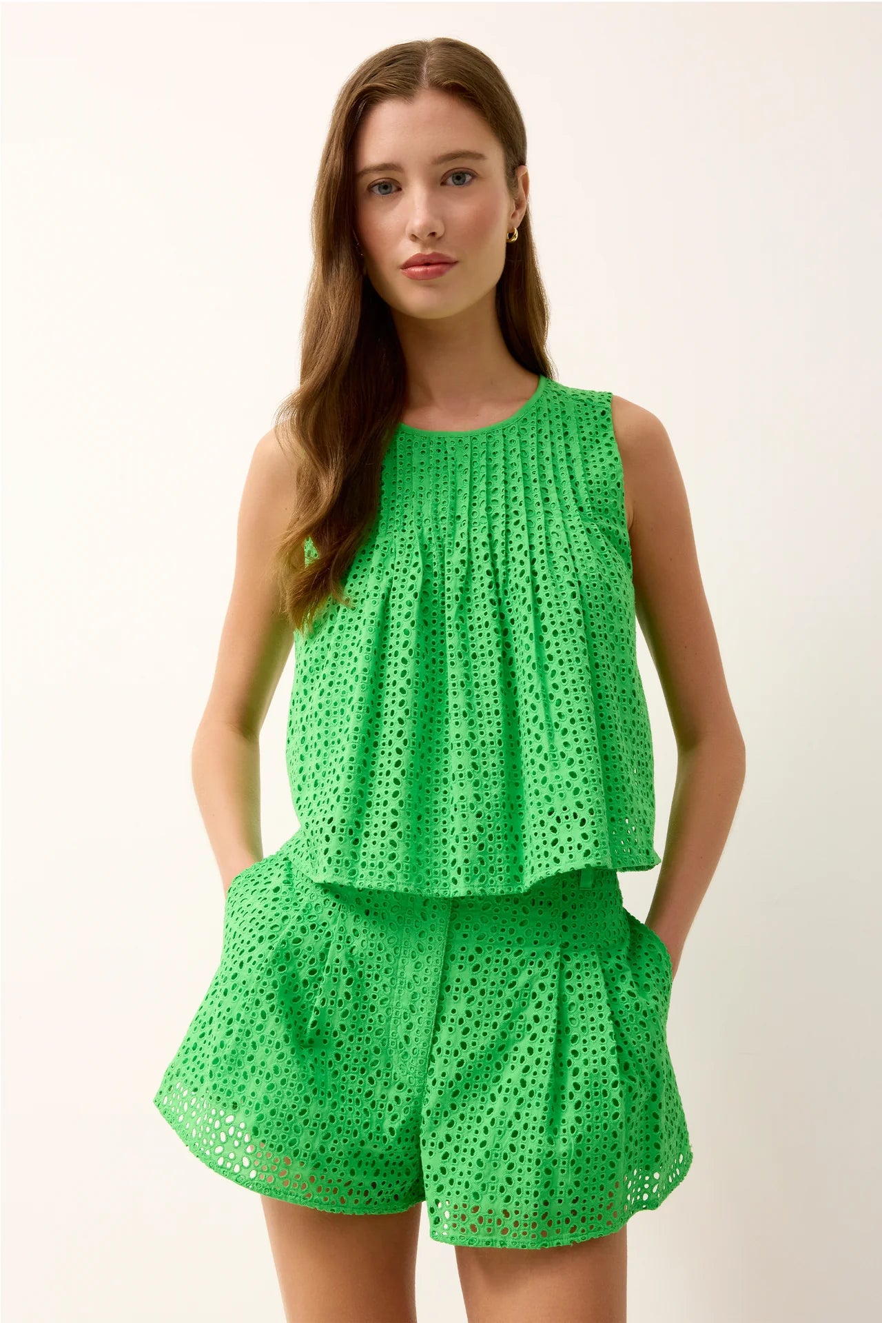 Ma109 Green Eyelet Tank