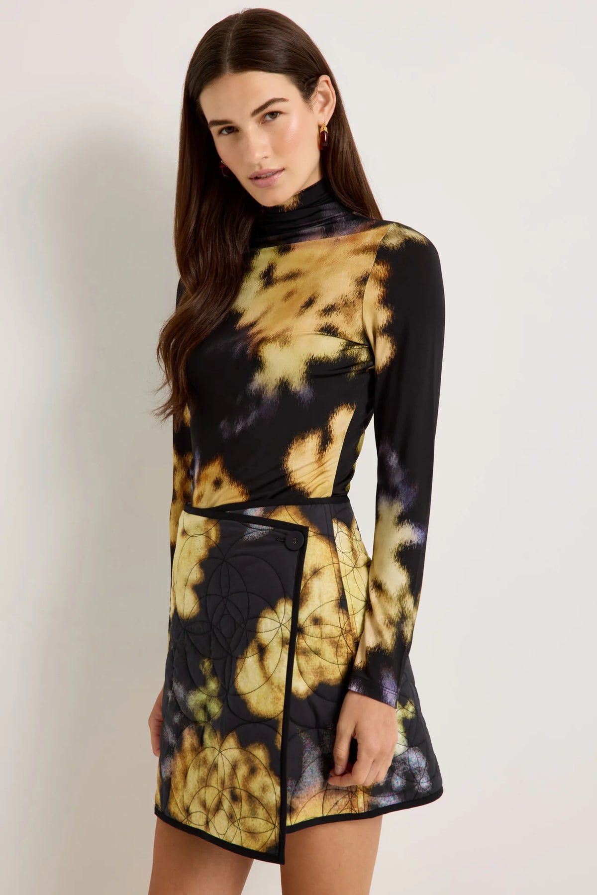 Ma1e9 Lush Printed Turtleneck Top