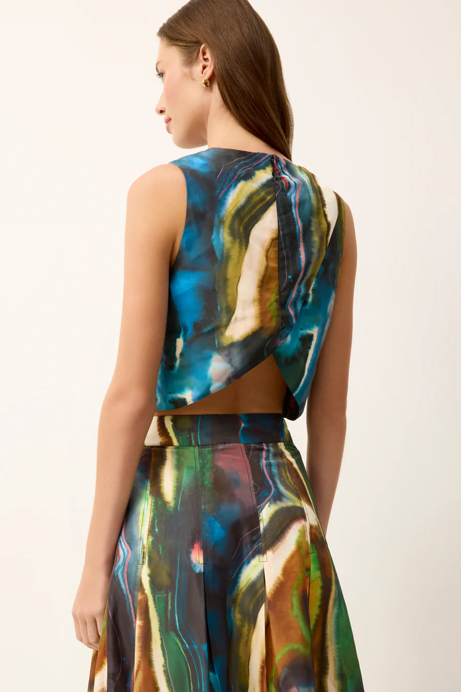 Ma1j12 Geo Cropped Top