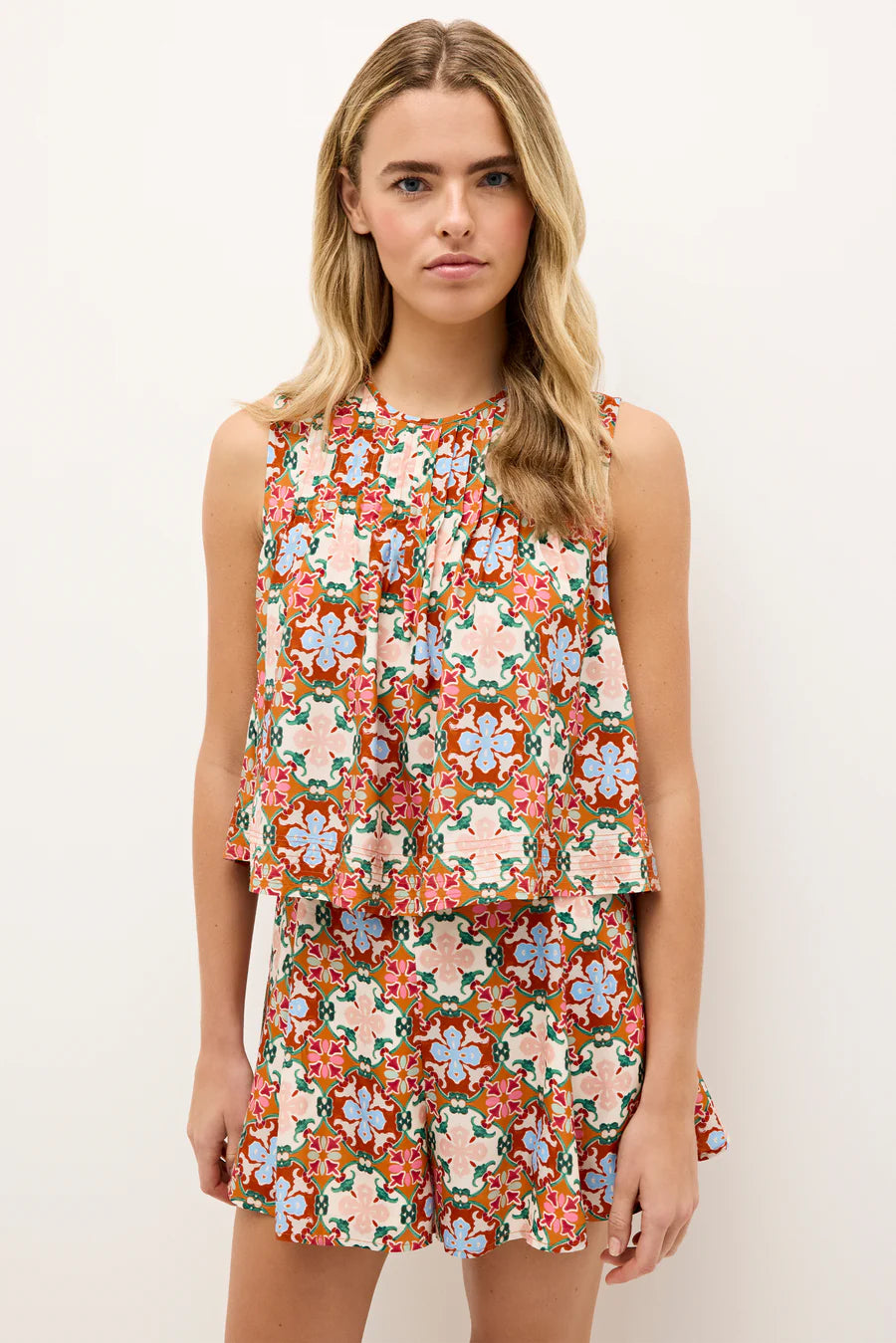 Ma248 Mosaic Sleeveless Top