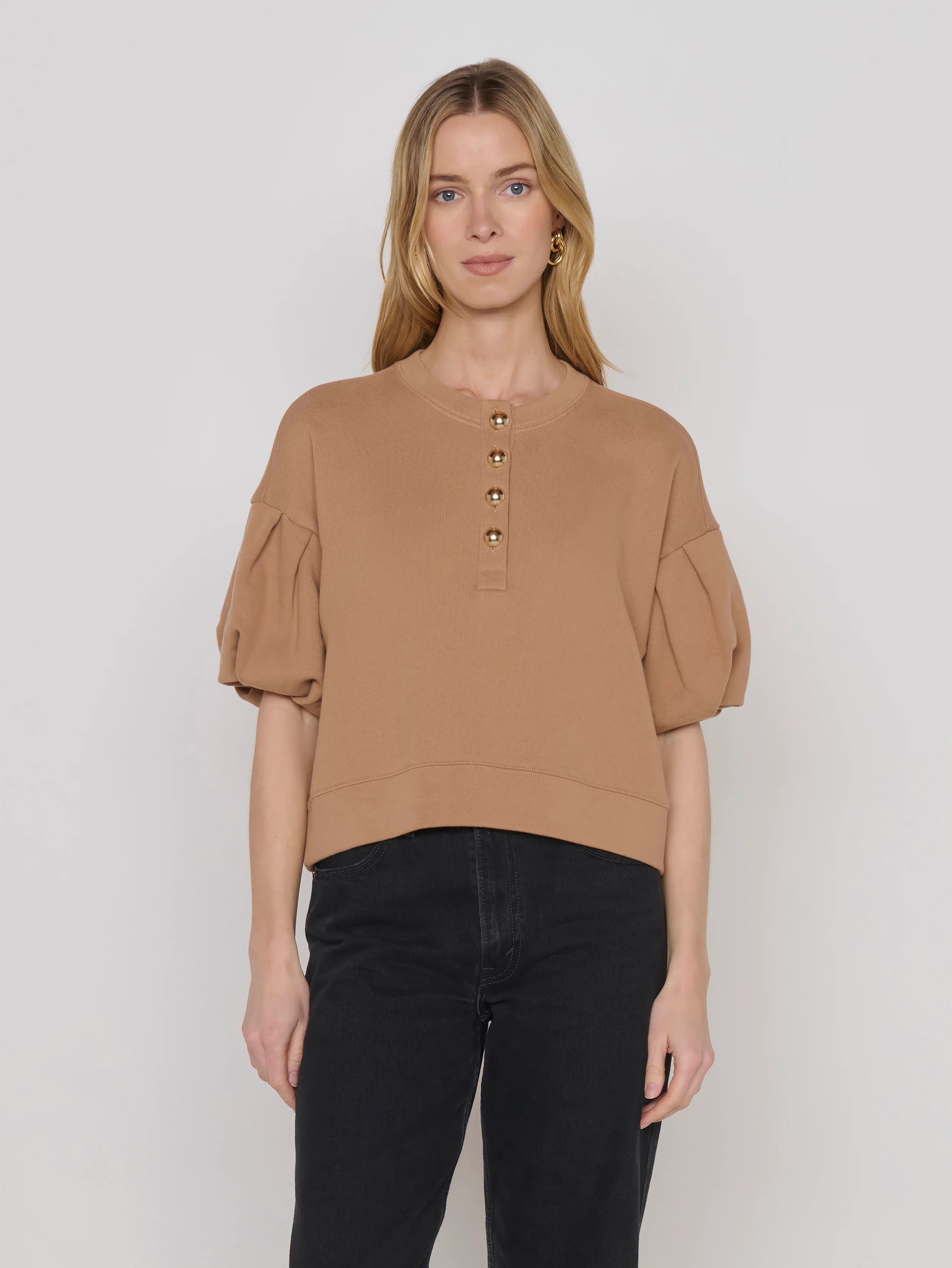 Na11565 Tan Puff Sleeve Sweatshirt