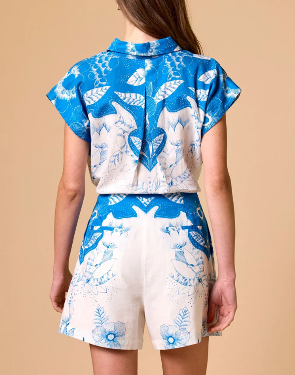 Cl0440 Blue Floral Shorts