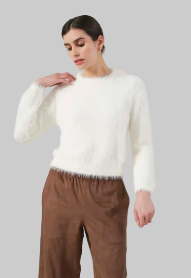 Vepenny White Fuzzy Sweater
