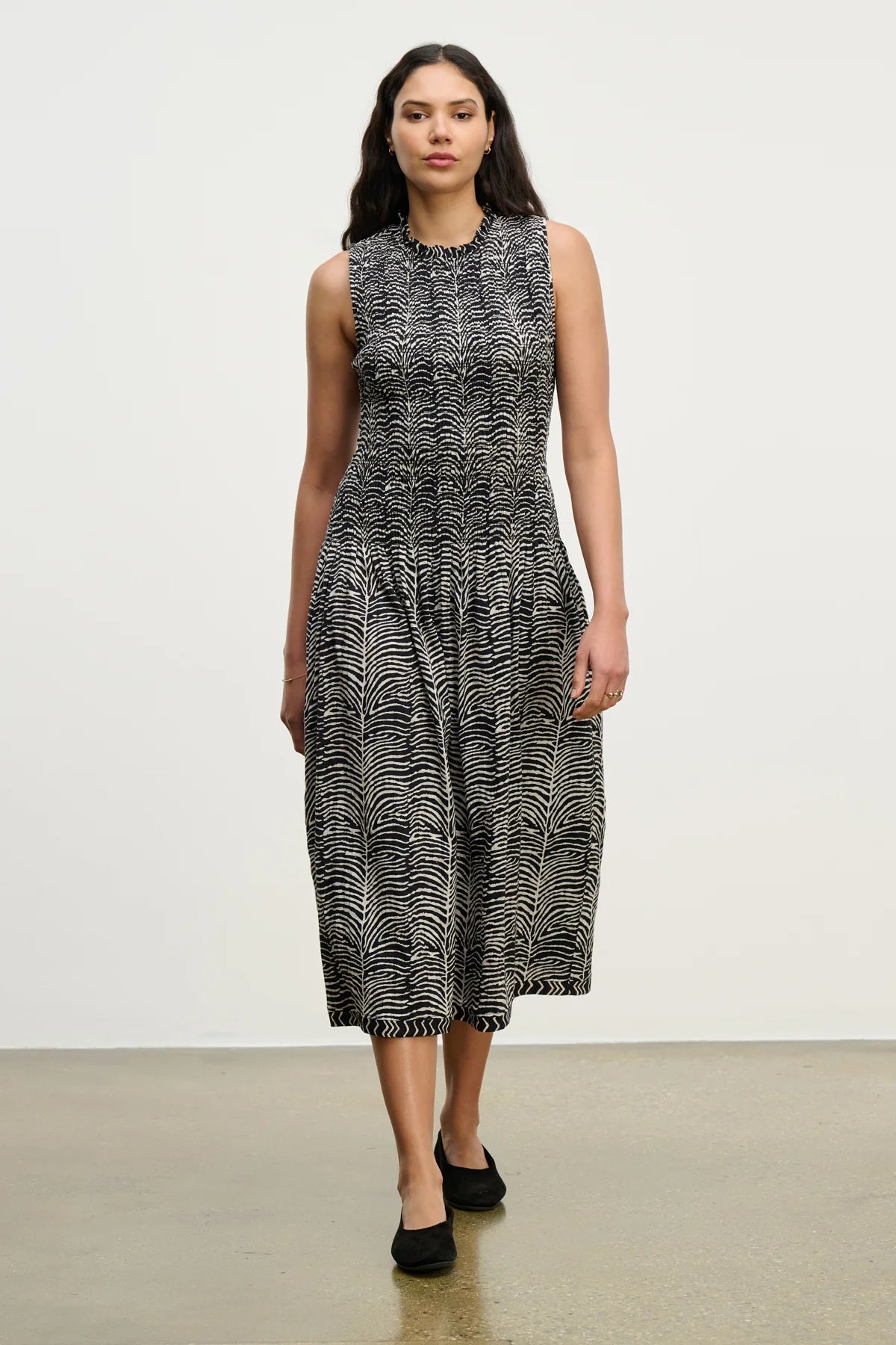 Vekatherine Zebra Midi Dress