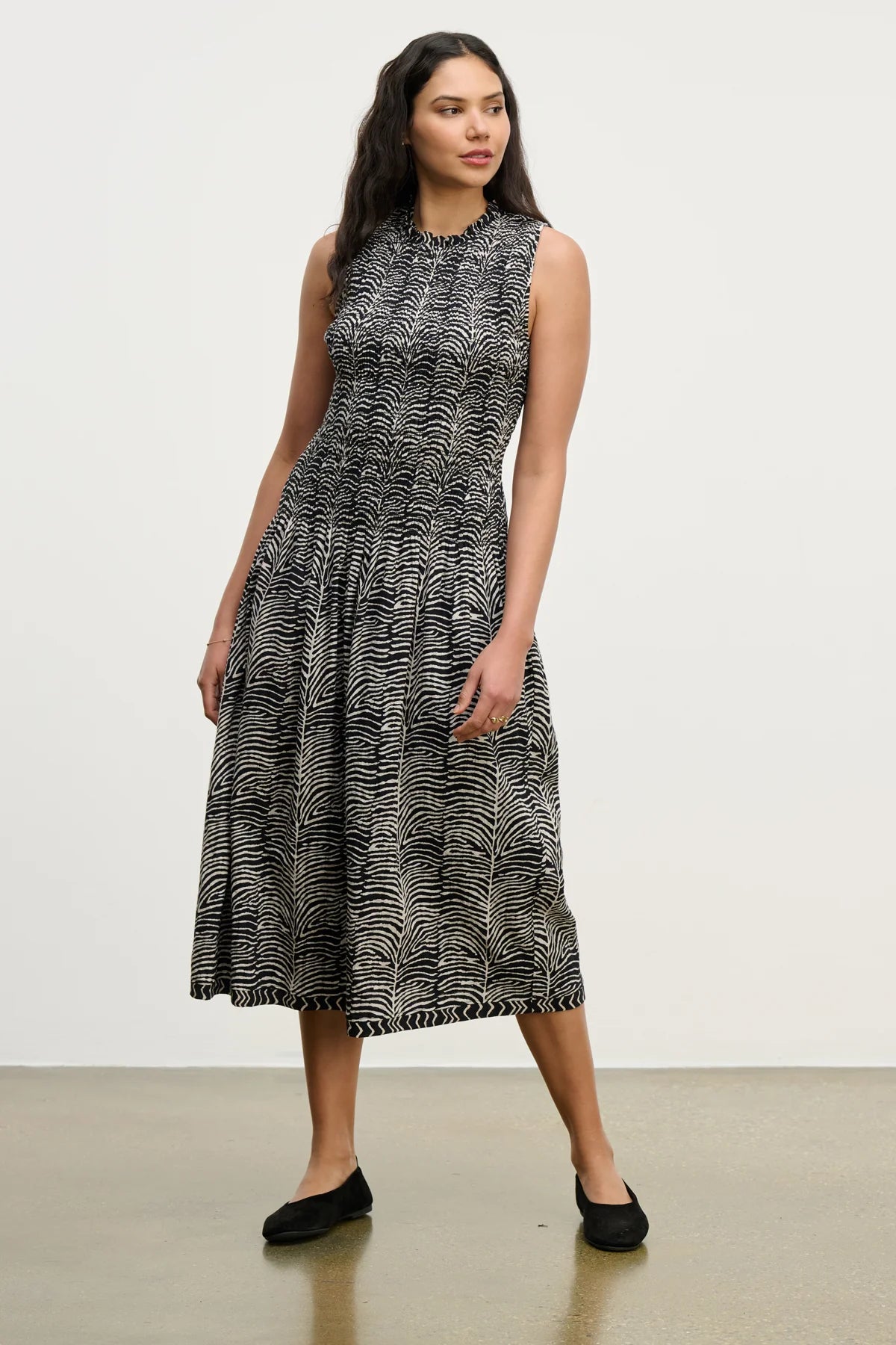 Vekatherine Zebra Midi Dress