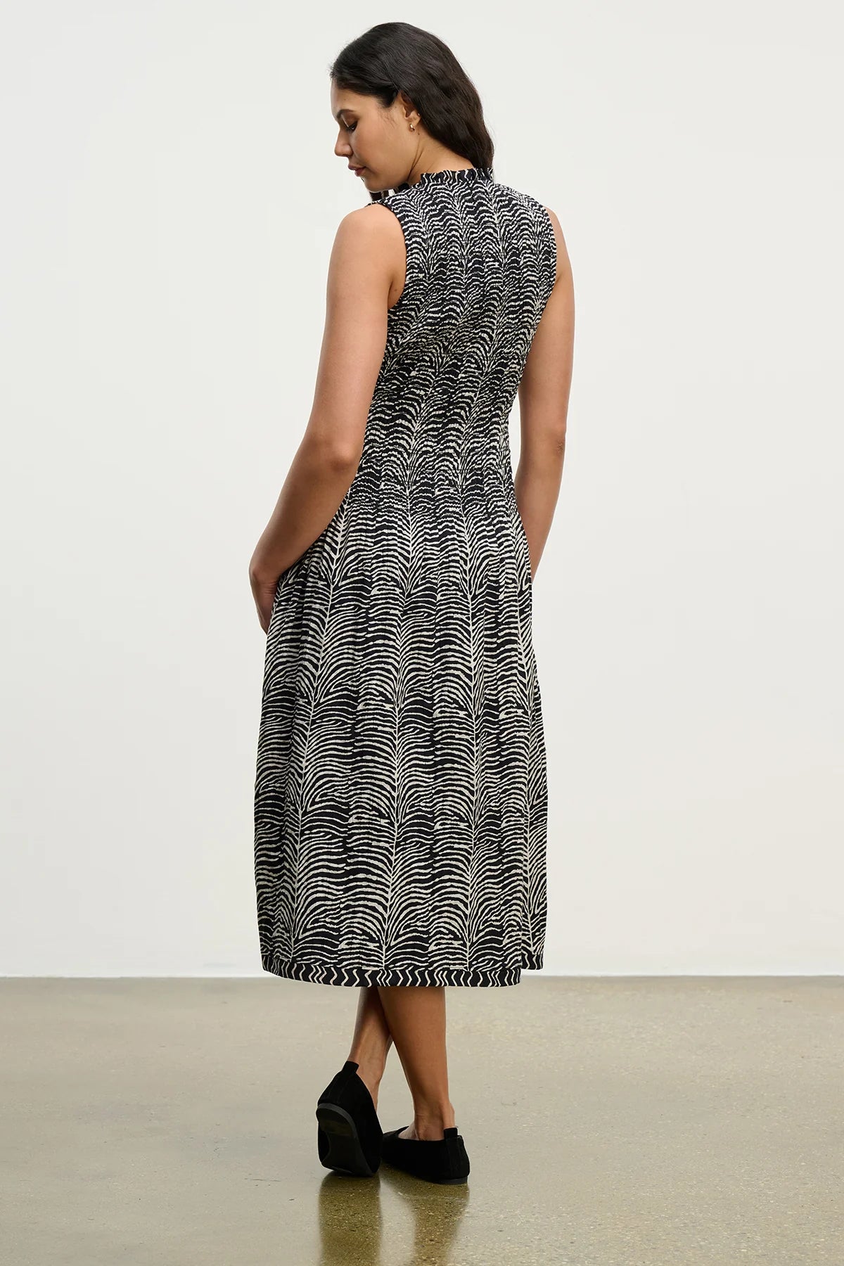 Vekatherine Zebra Midi Dress