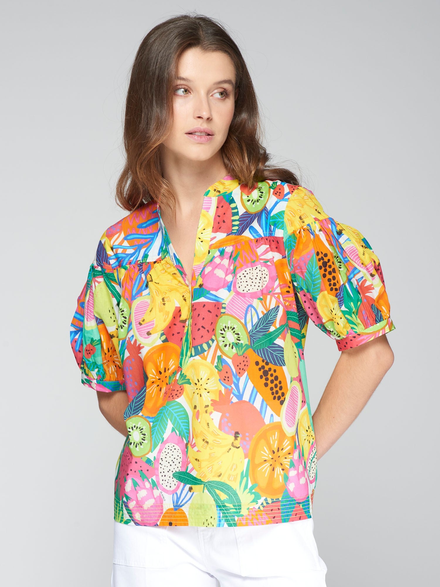 Vi32383 Villagallo Printed Fruit Blouse