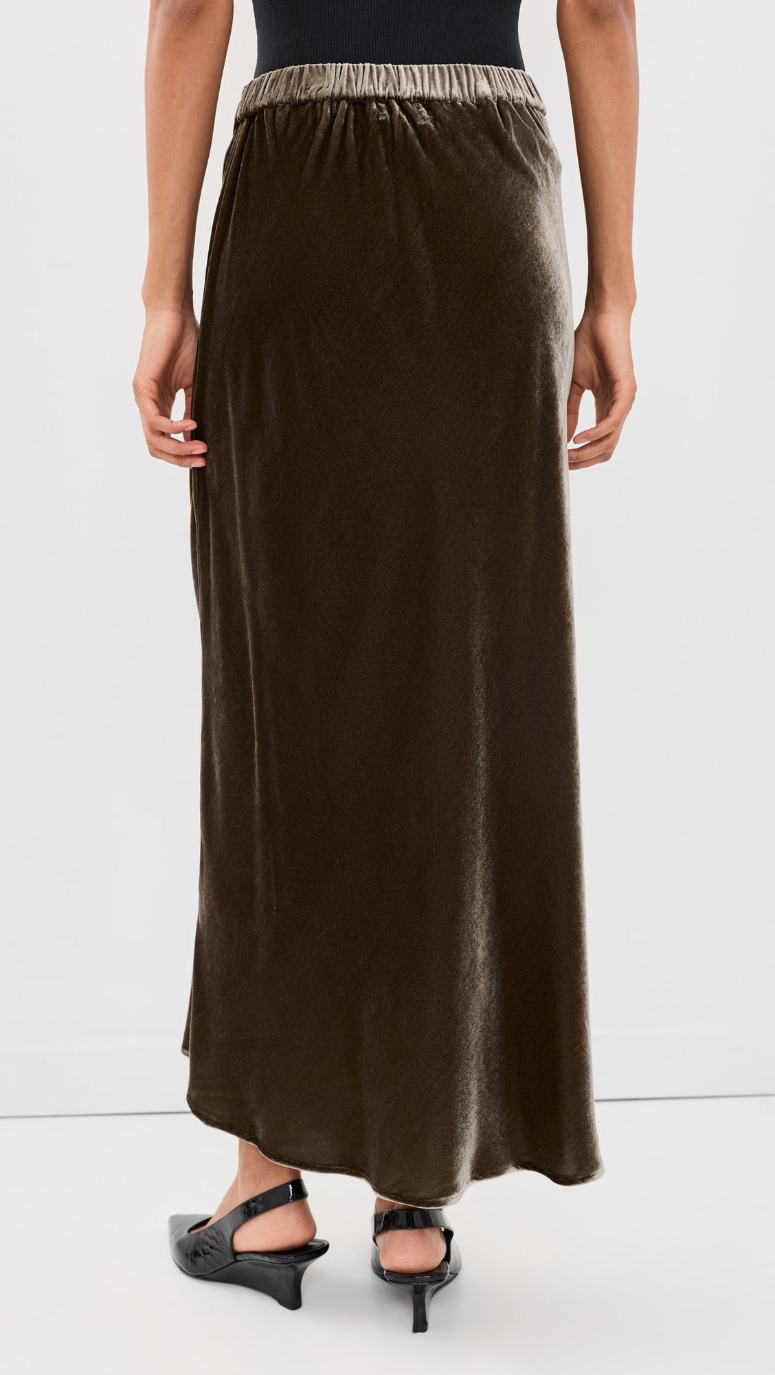 Vecadence Velvet Midi Skirt