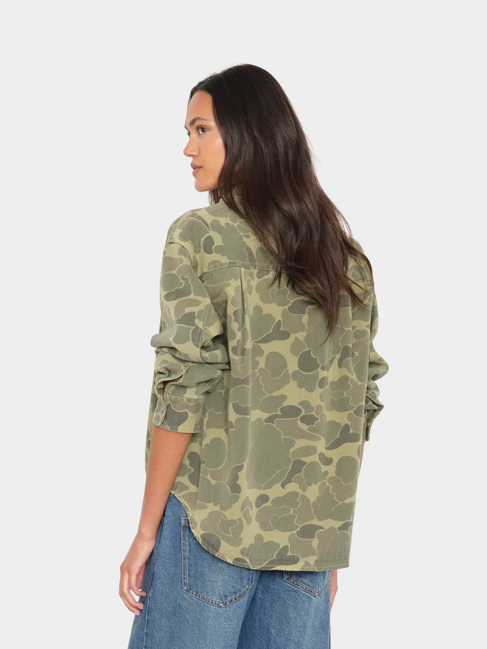 Xixd047 Camo Snap Front Top