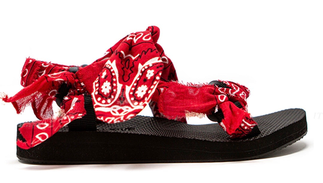 Arizona Love Sandal - Red Bandana – August Baton Rouge display picture 2
