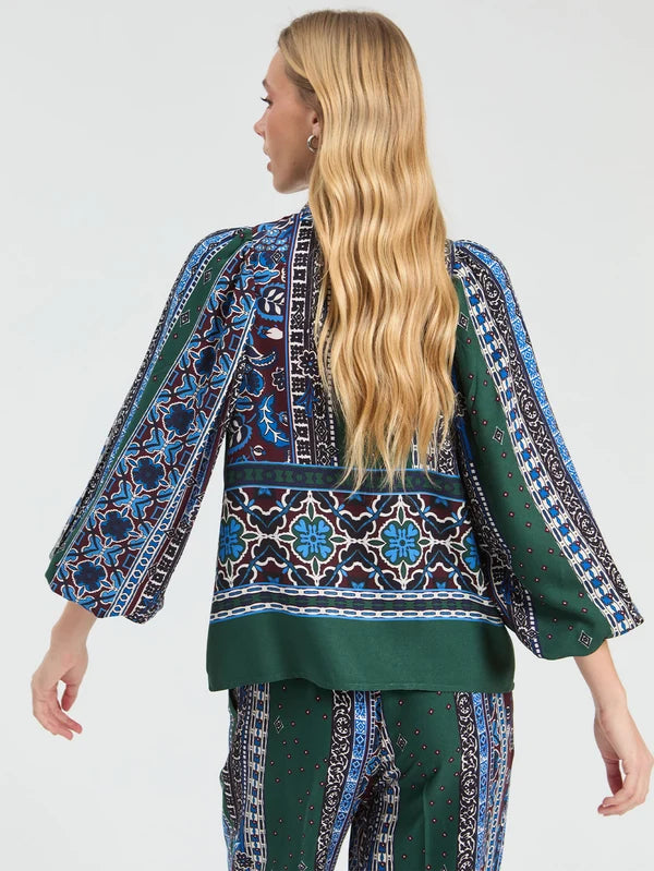 Vi34169 Paisley Green Top