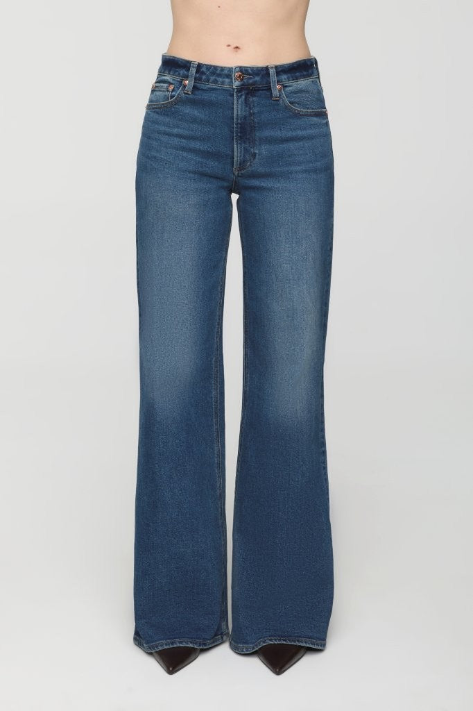 Pi16530 Mid Rise Wide Leg Jean