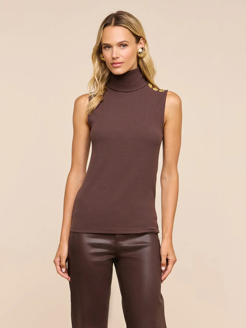 La5561 Dark Java Sleeveless Turtleneck Top