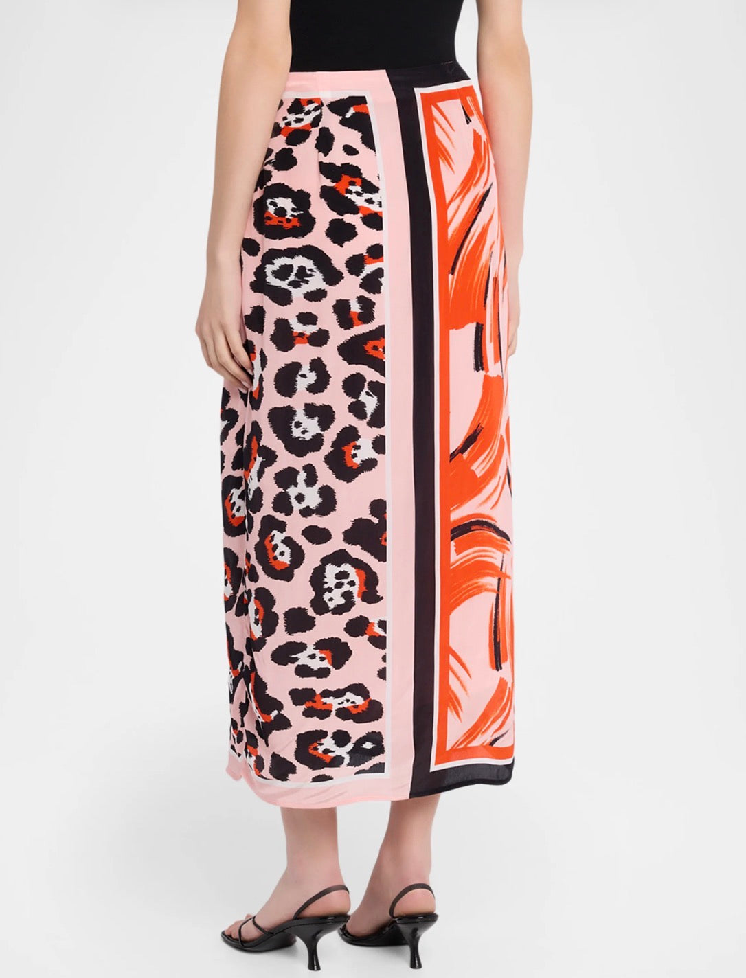 Esjuanita Printed Drape Midi Skirt