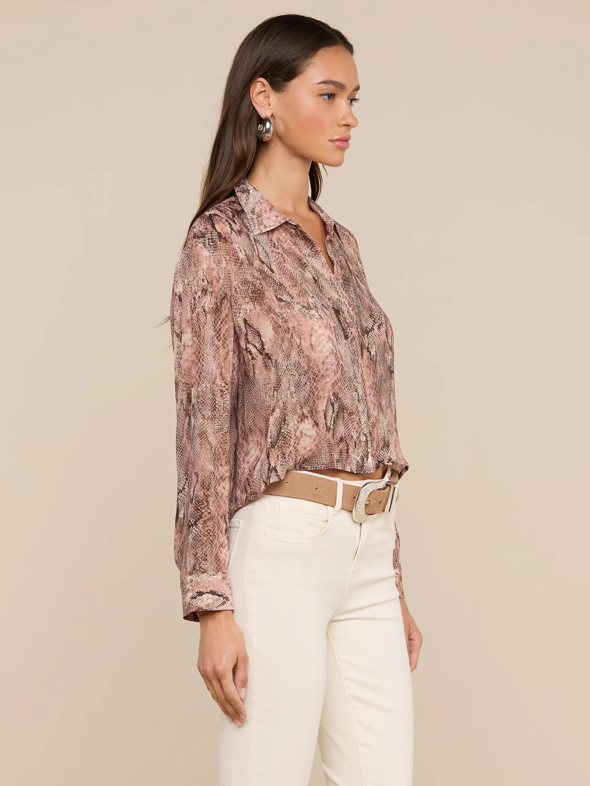 La40548 Snake Print Cropped Blouse