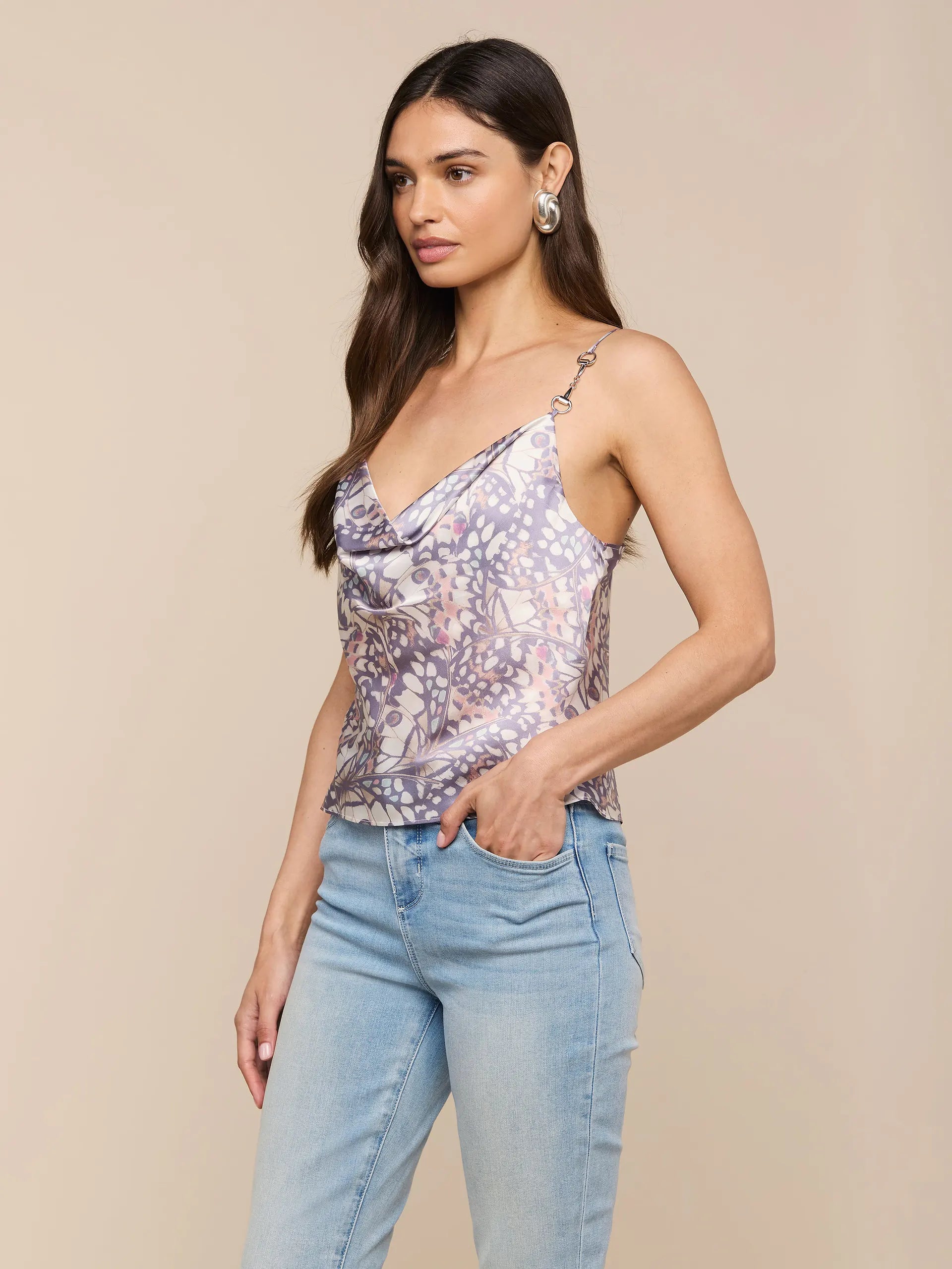 La40797 Butterfly Cowl Neck Cami