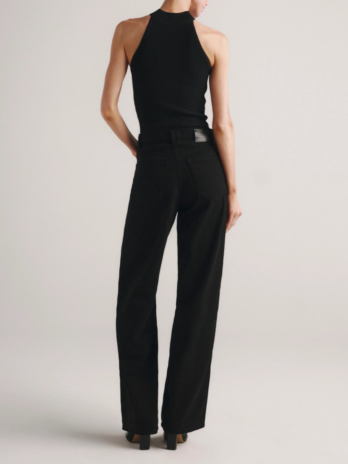 Dl90074 Black Ribbed Mock Neck Top