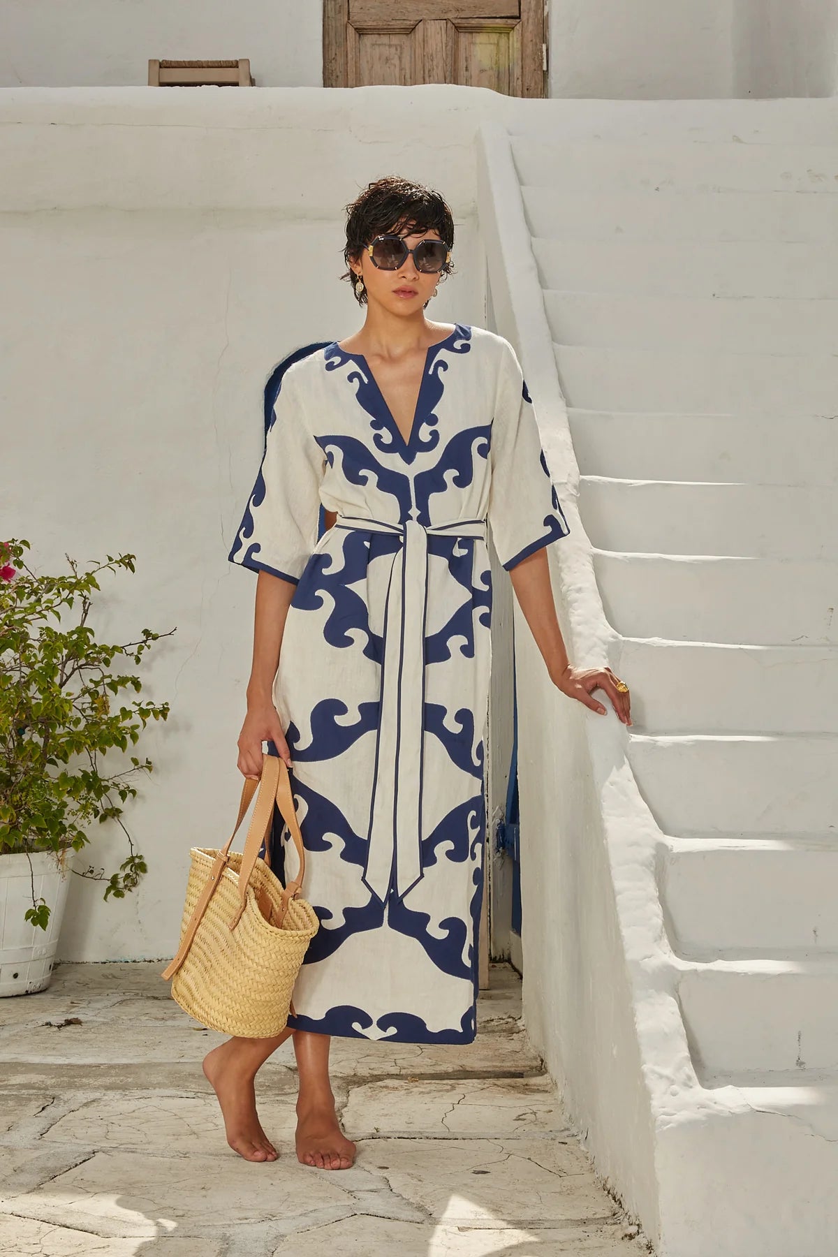 Casa11 Navy Gardenia Kaftan