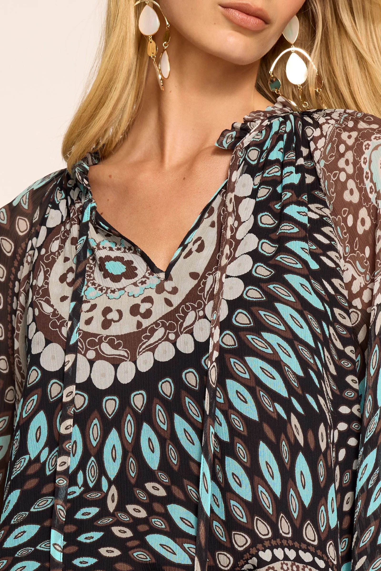 Ra2045 Multi Medallion Blouse