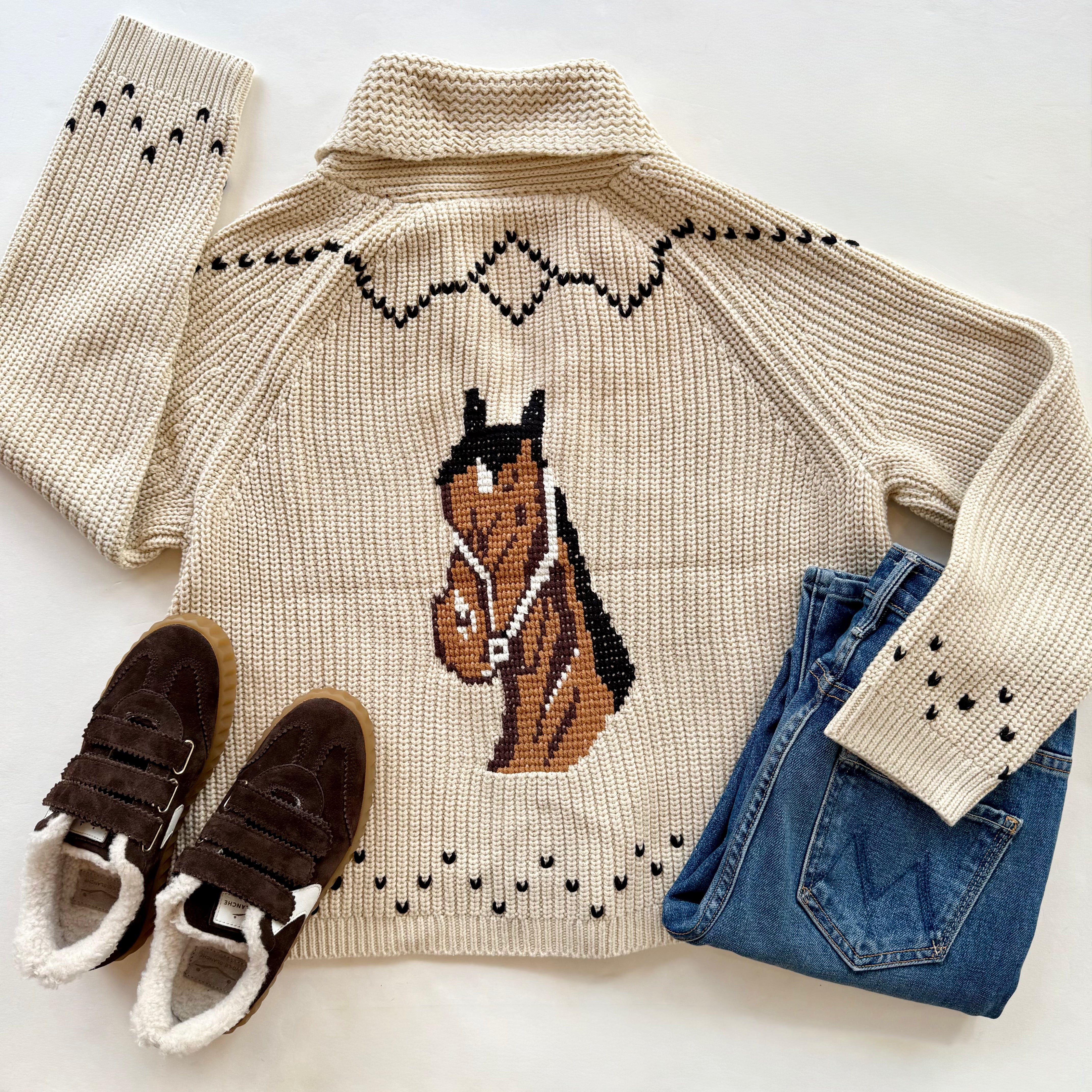 Gr3682 Horse Lodge Cardigan