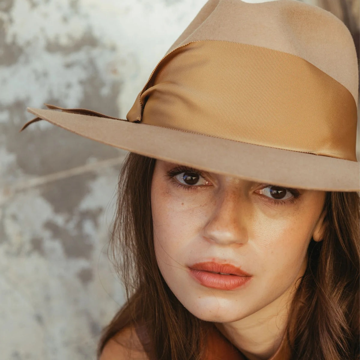 Fr8004 Gardenia Hat - Butterscotch
