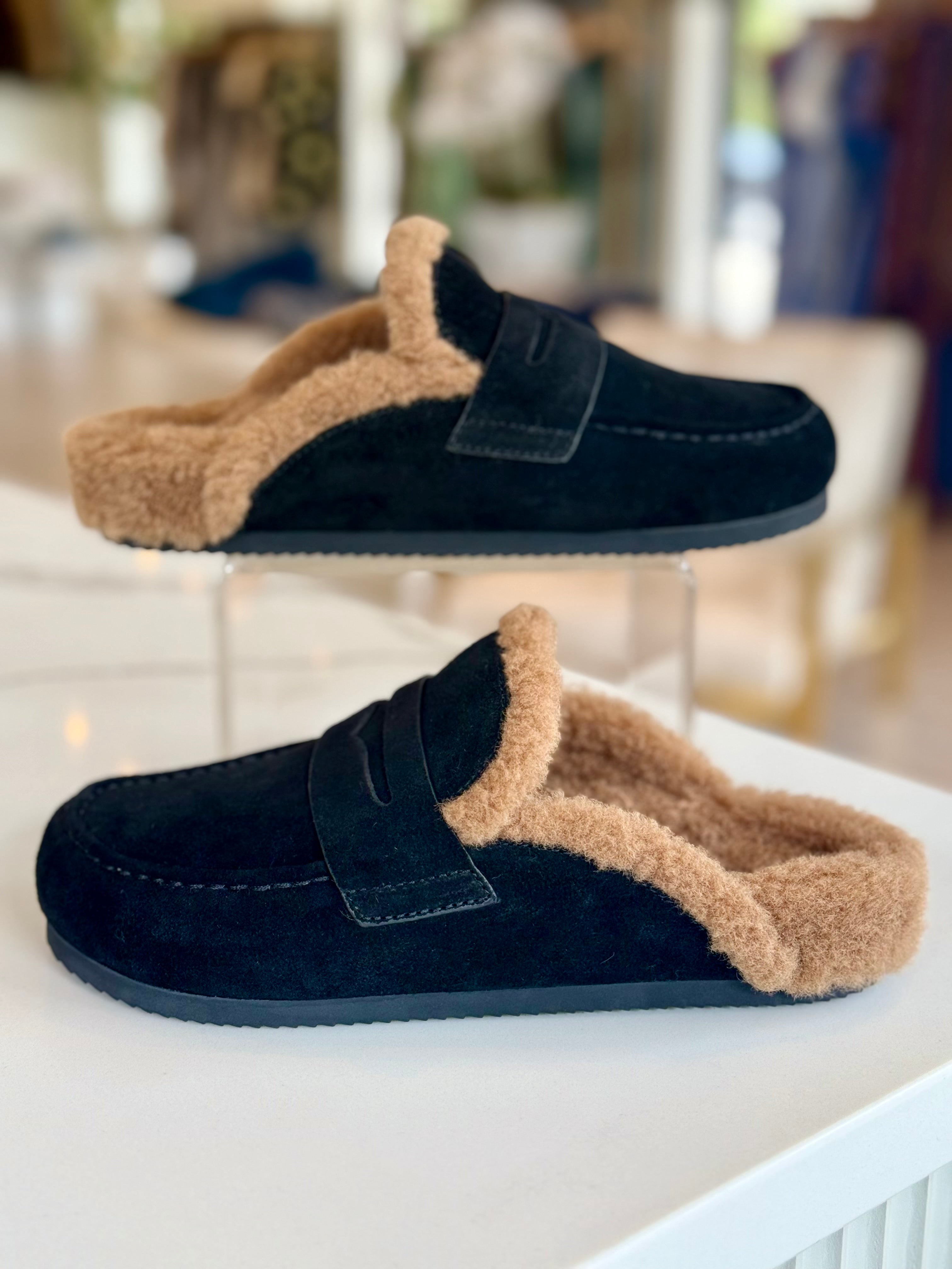 Wynn Fur Flat - Black