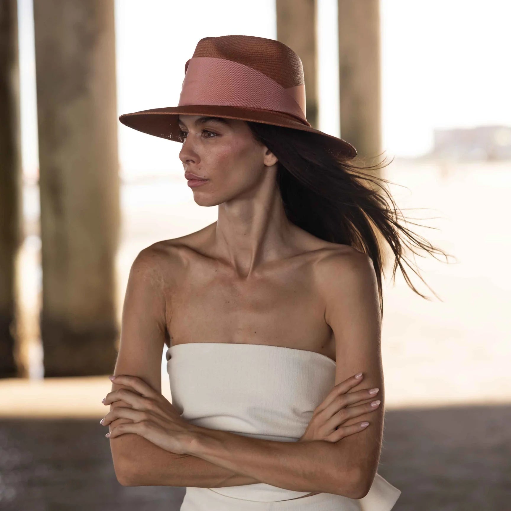 Fr5001 Gardenia Hat - Pecan/Salmon