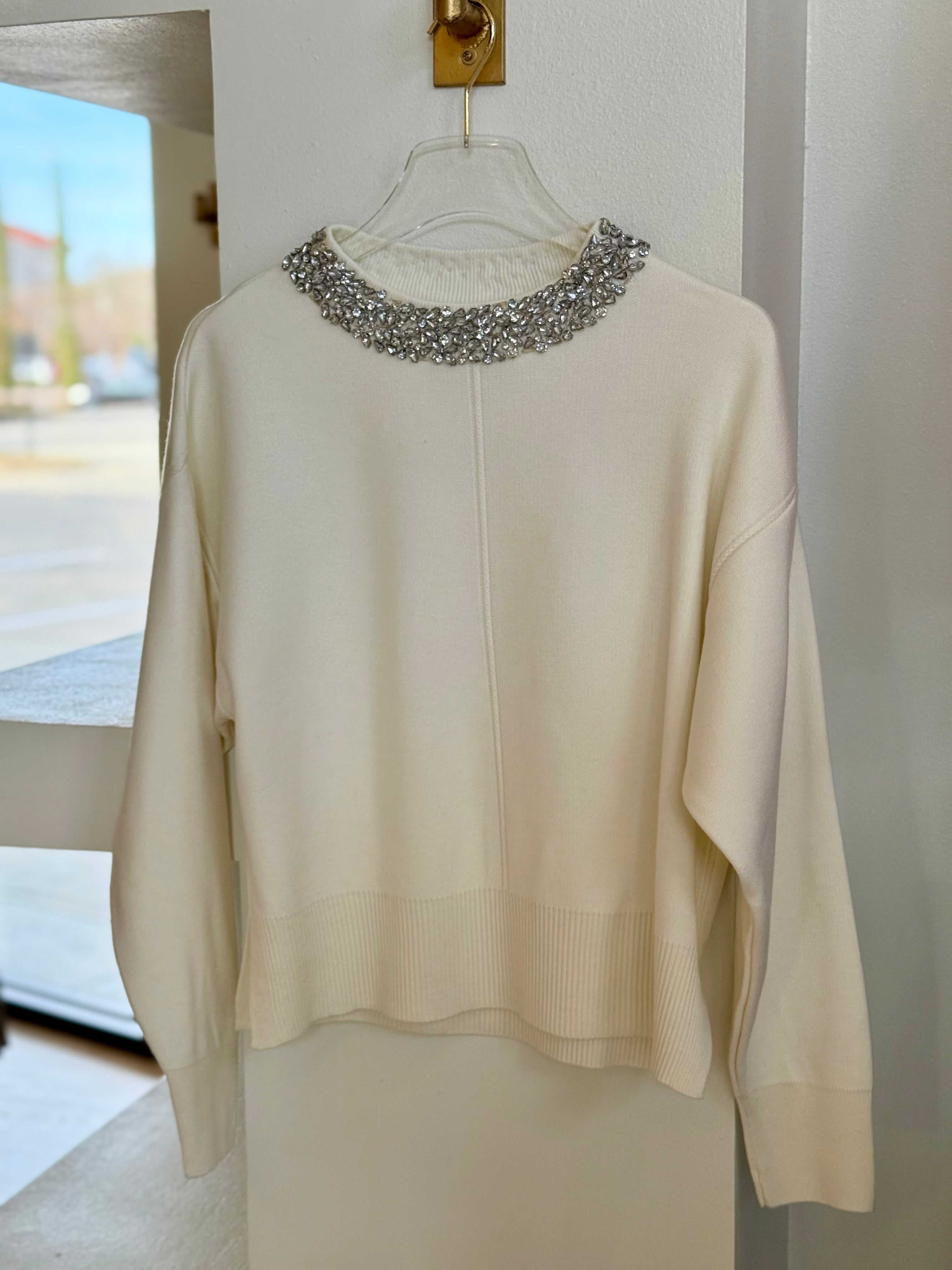 Thk649 Embellished Pullover - Ivory