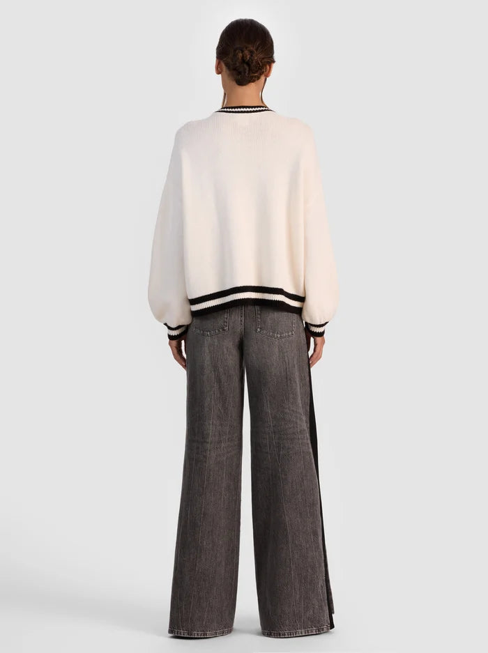 Alcc51710 Not Sorry Pullover