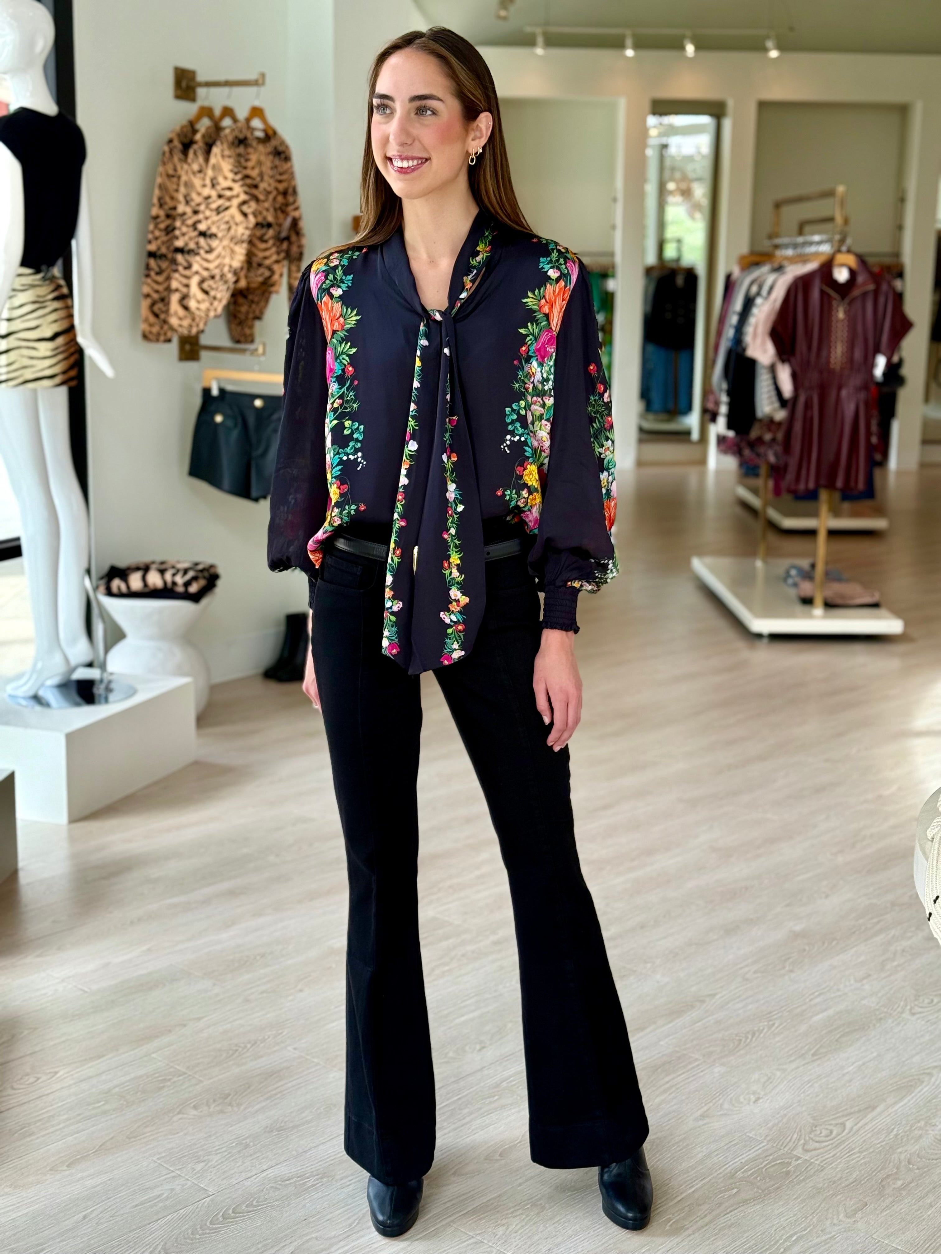 El239 Black Floral Blouse