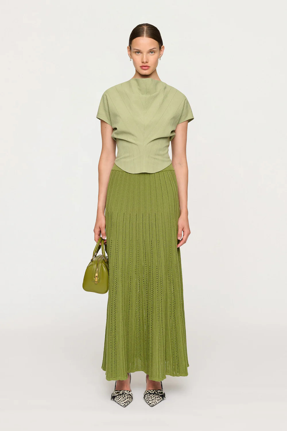 Cl1707 Celadon Sculptural Top