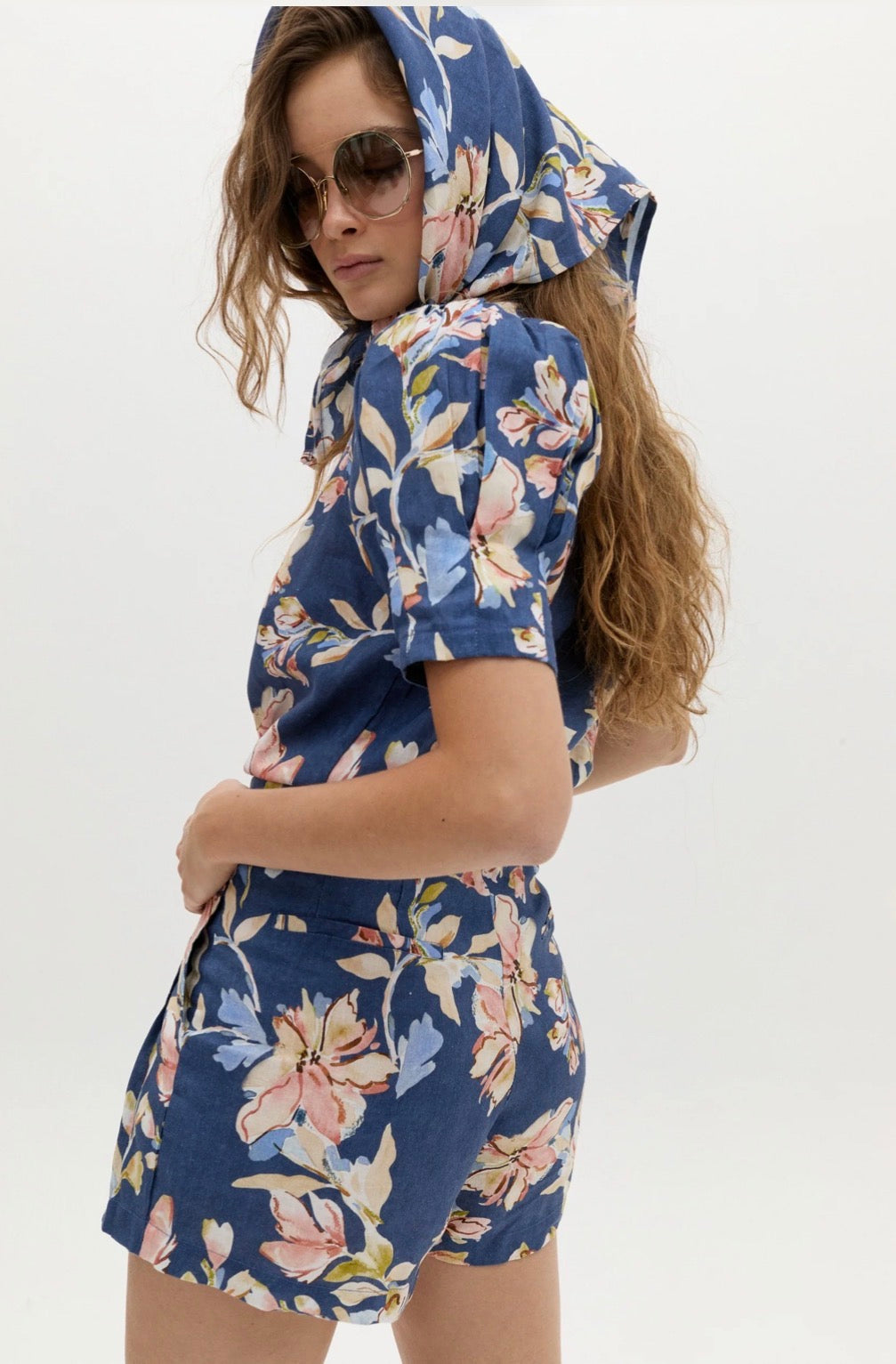 La1434 Blue Poppy Linen Top