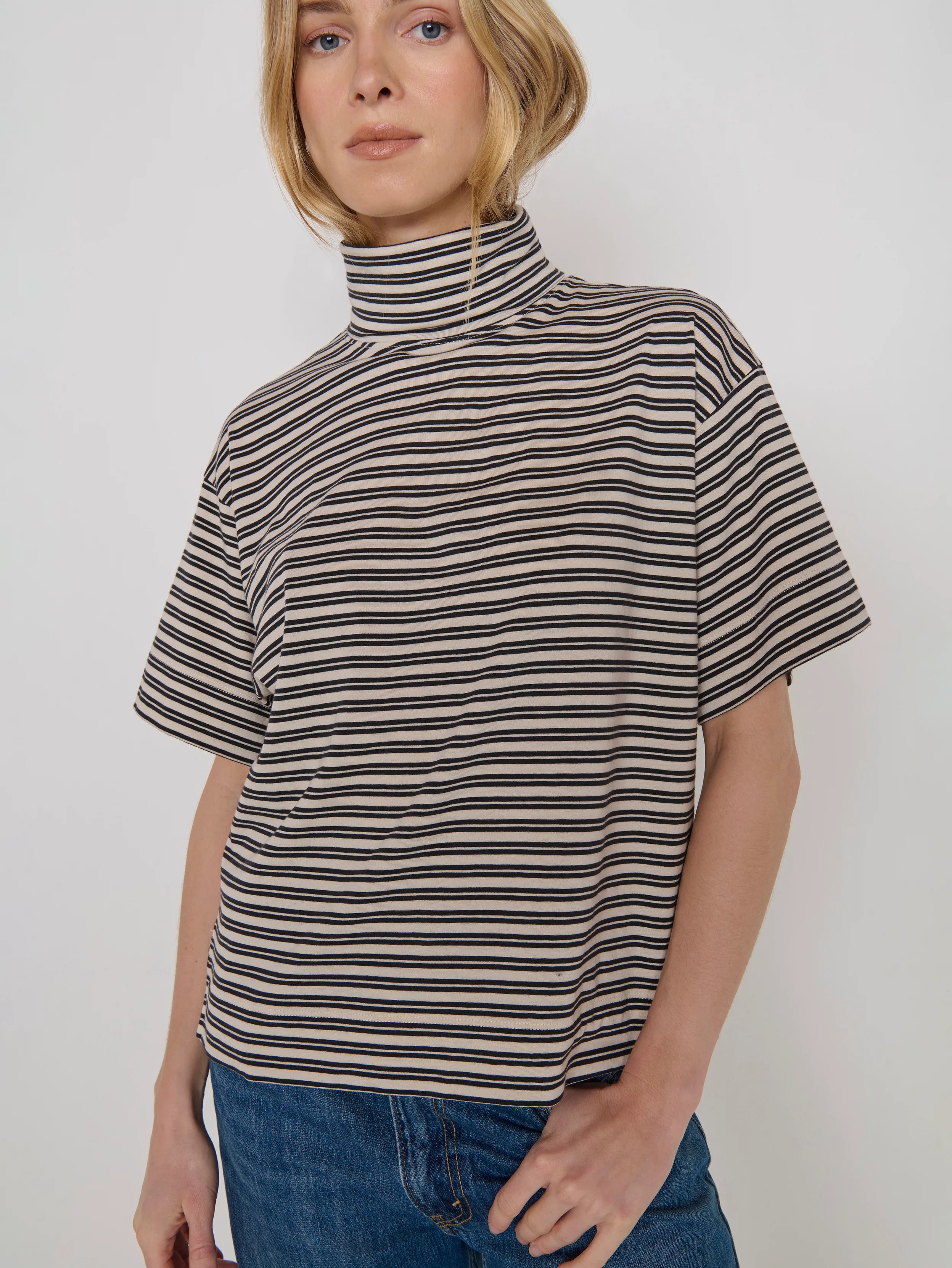 Na2298 Vintage Stripe Turtleneck