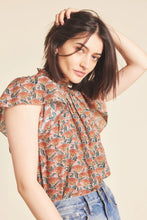 Load image into Gallery viewer, Tr0896 Tan Flower Flutter Sleeve Top
