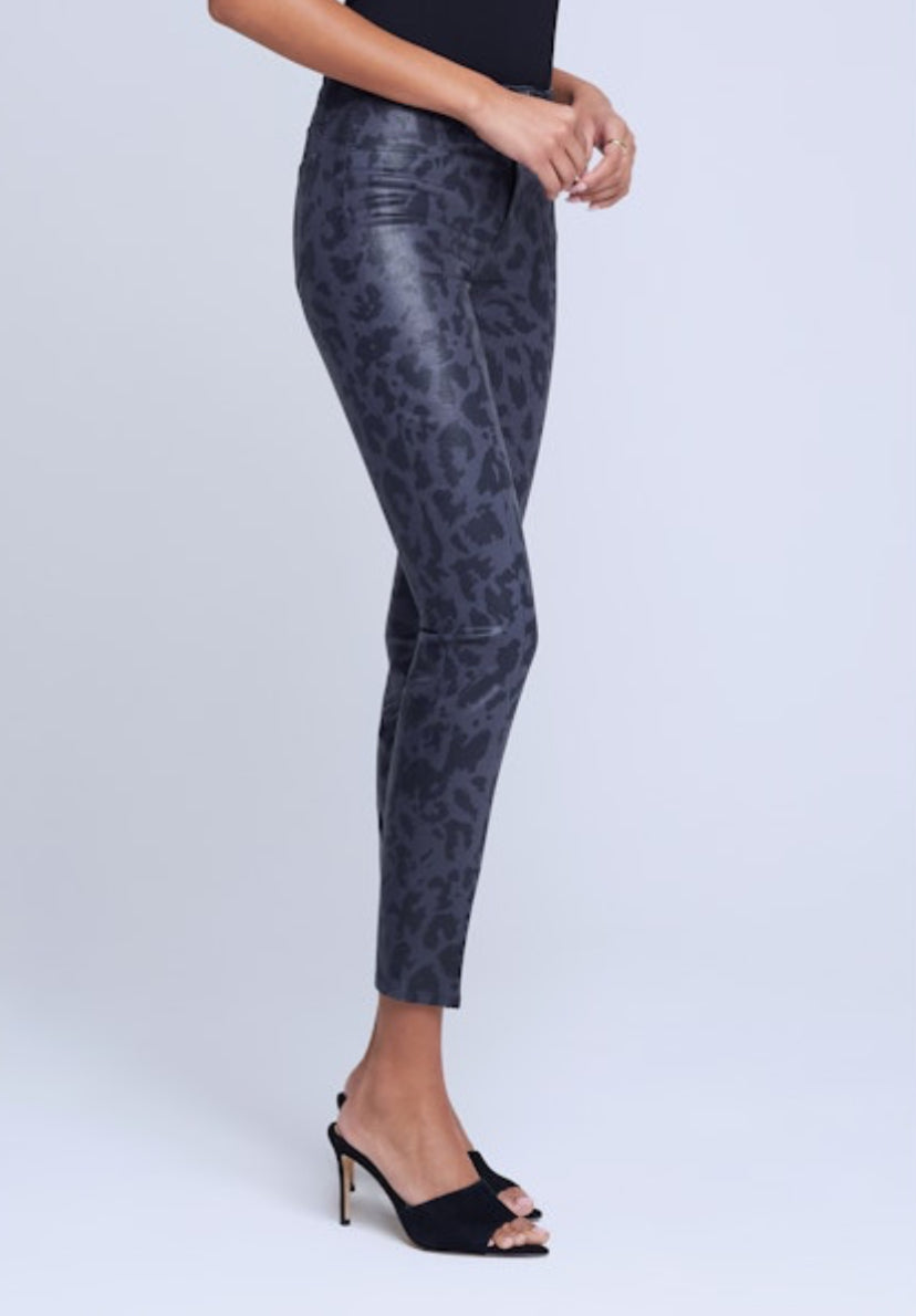 La2706 L’agence Jyothi Leopard Coated Denim