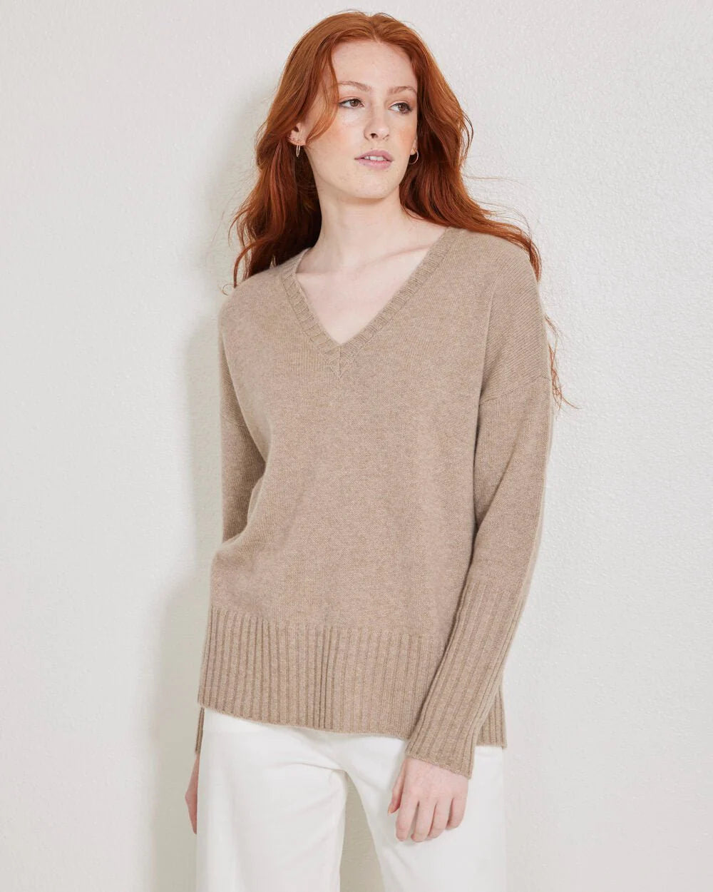No0067 Cashmere V-Neck Sweater - Latte