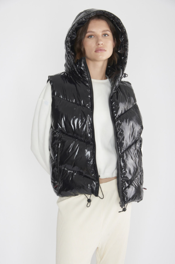 Ca3227 Black Puffer Vest