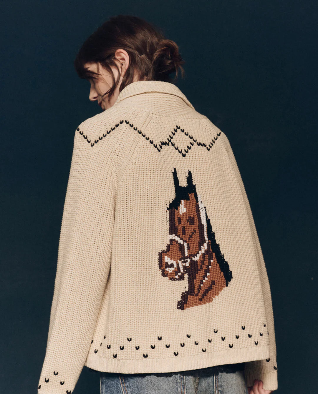 Gr3682 Horse Lodge Cardigan