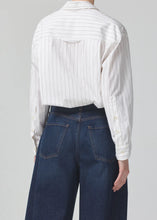 Load image into Gallery viewer, Ci9103 Pinstripe Button Down
