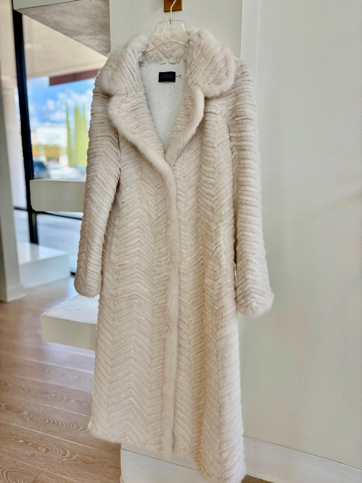 Didmy1022 Feathered Mink Coat - Cream