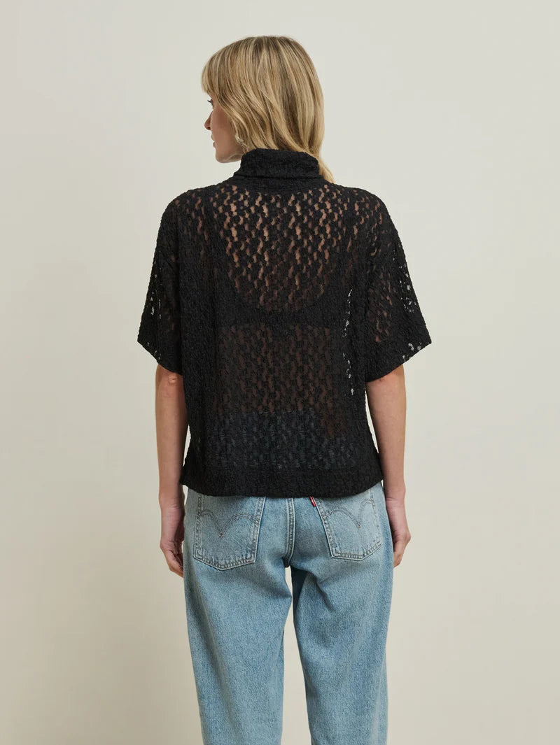 Na2298 Black Lace Turtleneck