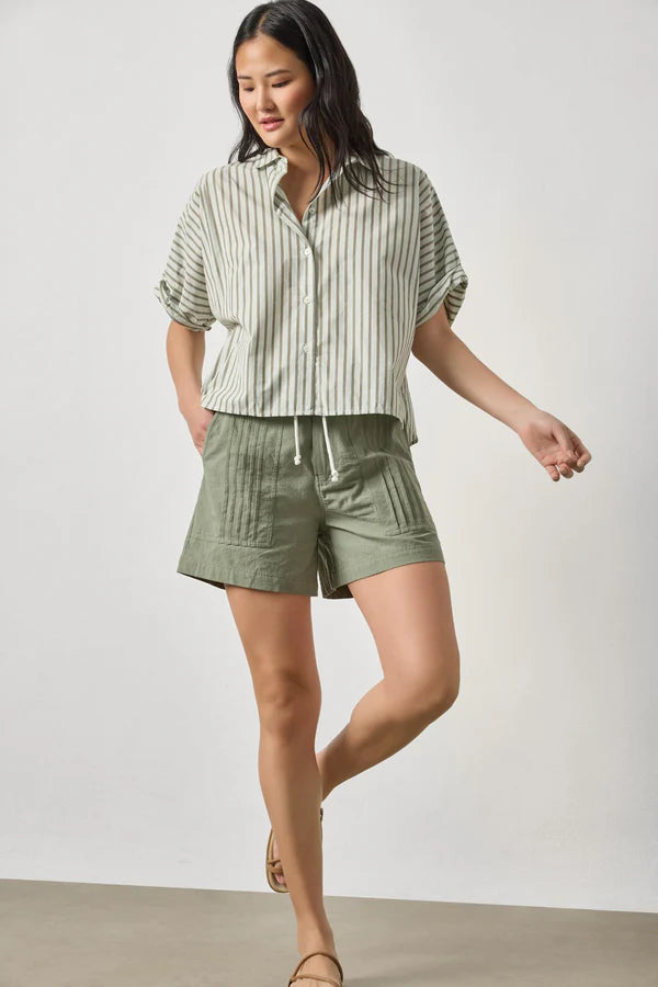 Lipa3359 Sage Pocket Shorts