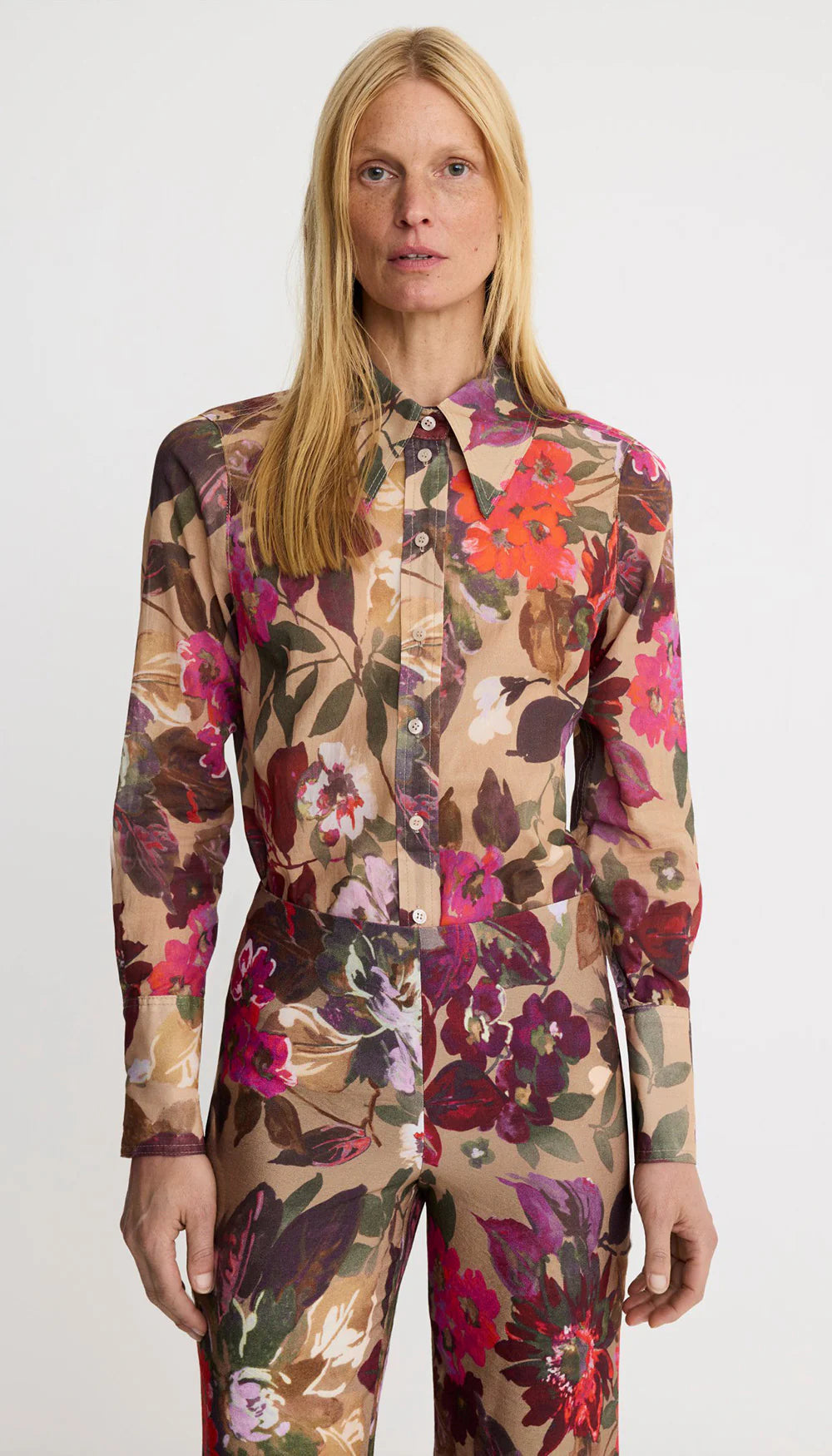 Sm26032 Brown Floral Point Collar Shirt