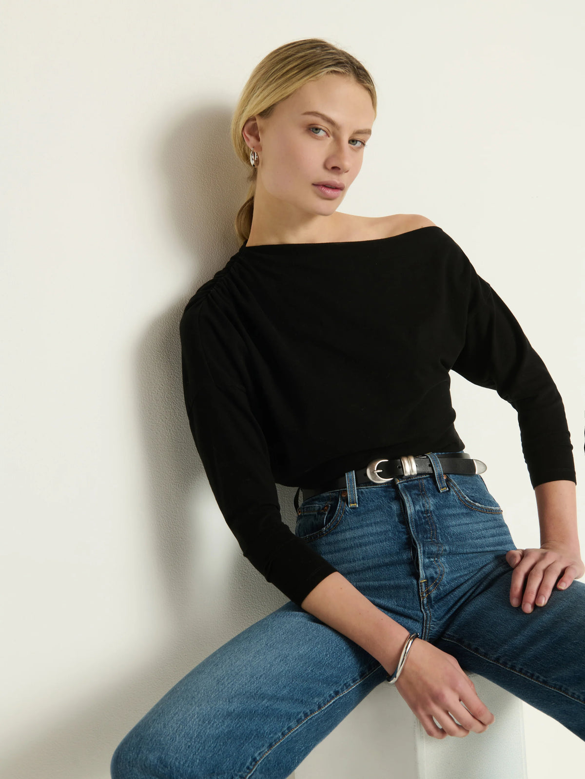 Na11024 Off Shoulder Top - Black