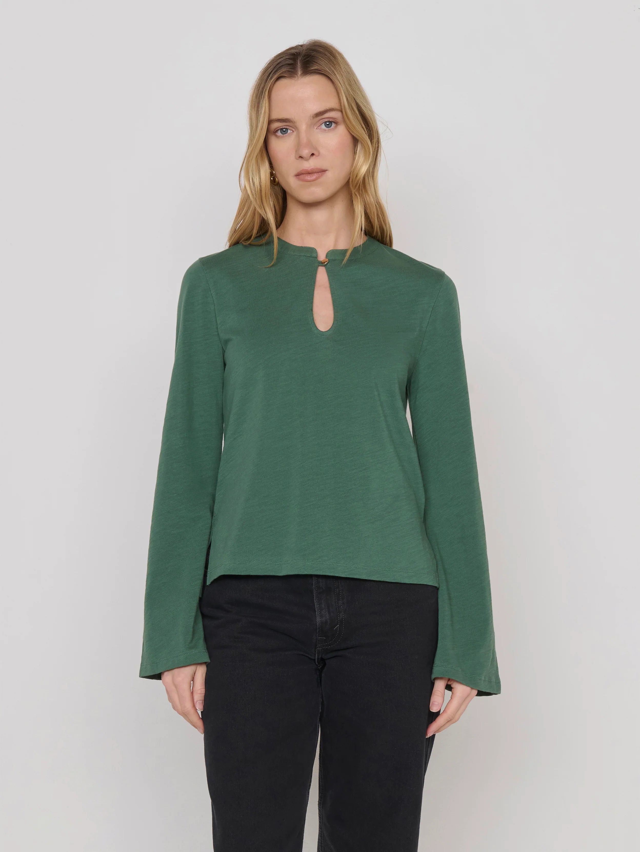 Na11602 Garden Green Keyhole Top