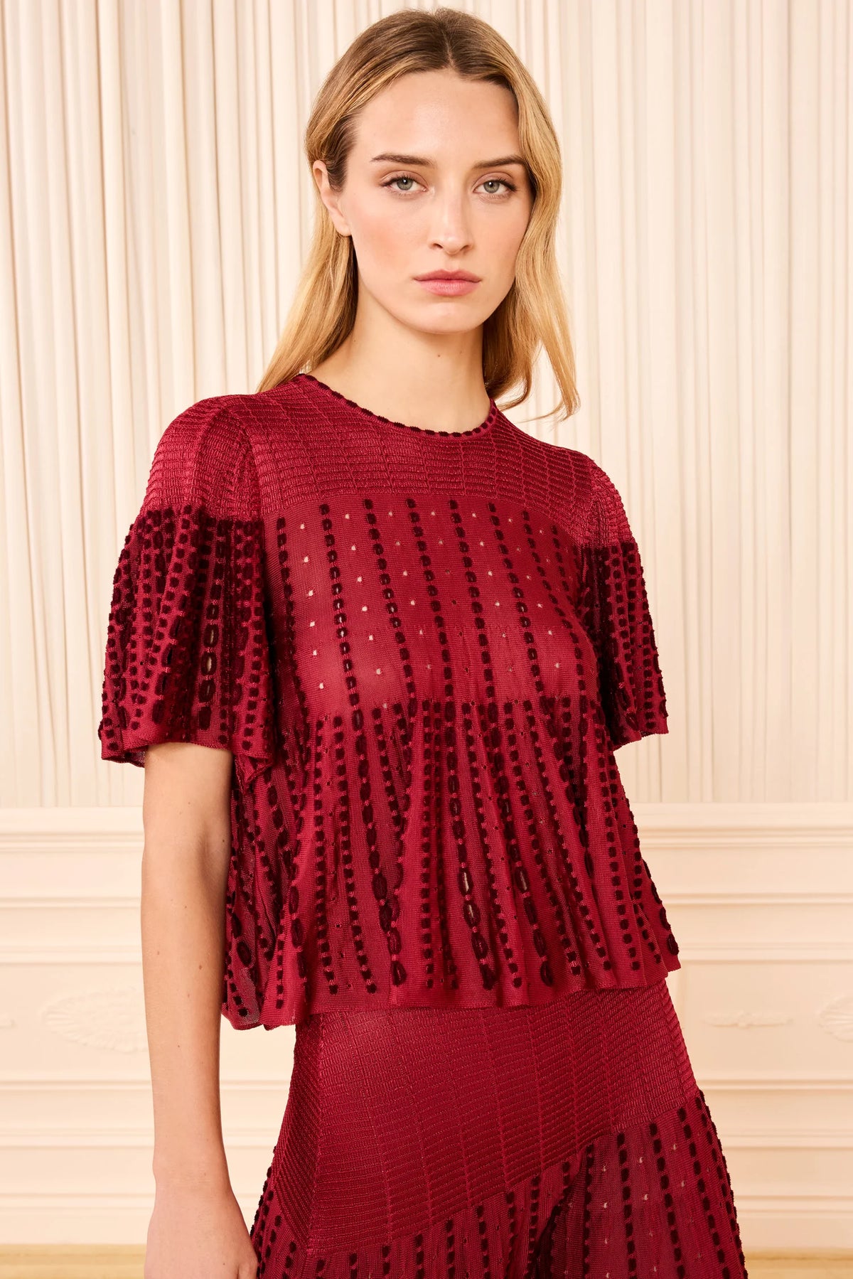 Ul0748 Garnet Knit Midi Skirt